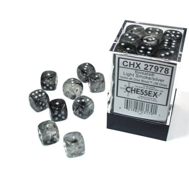 Chessex: Borealis 36d6 12mm Lightsmoke/Silver
