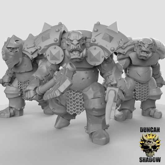 Duncan Shadow - Orcs with Armor and 2 Hand Weapons 3-pack
